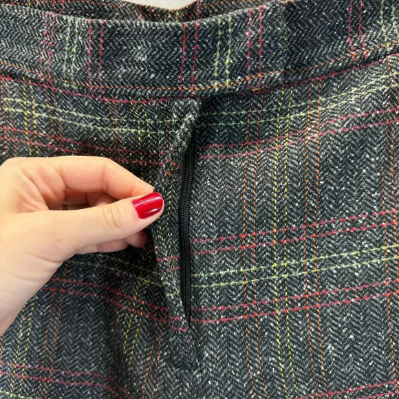 Liz Claiborne Wool Blend Classic Plaid Cuffed Hem 90s Academia Fall Preppy 12P - Picture 4 of 8
